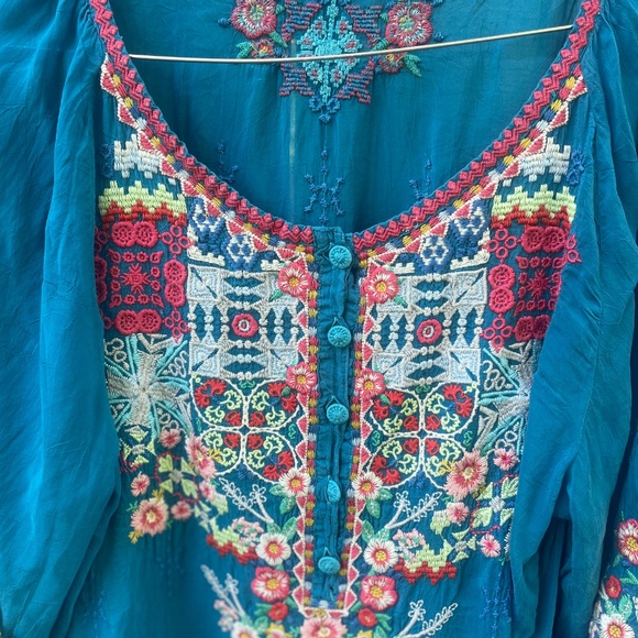 Johnny Was embroidered blue blouse - Picture 2 of 3